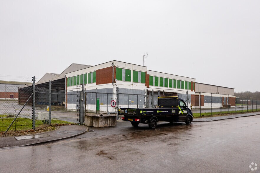 Unit 1 London By Colney, St Albans à louer - Photo du bâtiment - Image 1 de 3