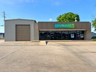 Plus de détails pour 401 E 8th St, Okmulgee, OK - Commerce de détail à vendre