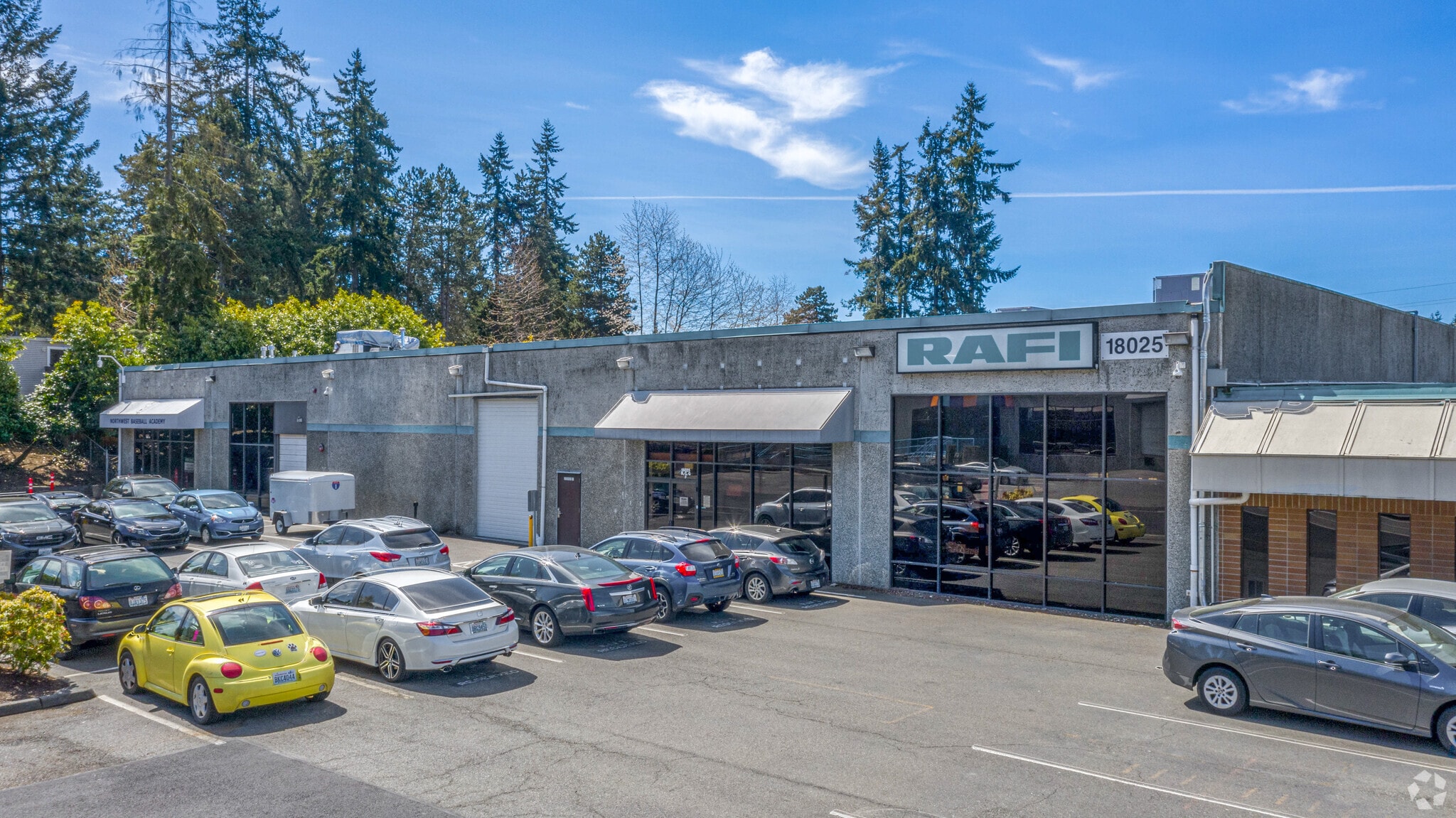 18023 Highway 99, Lynnwood, WA for lease Primary Photo- Image 1 of 15