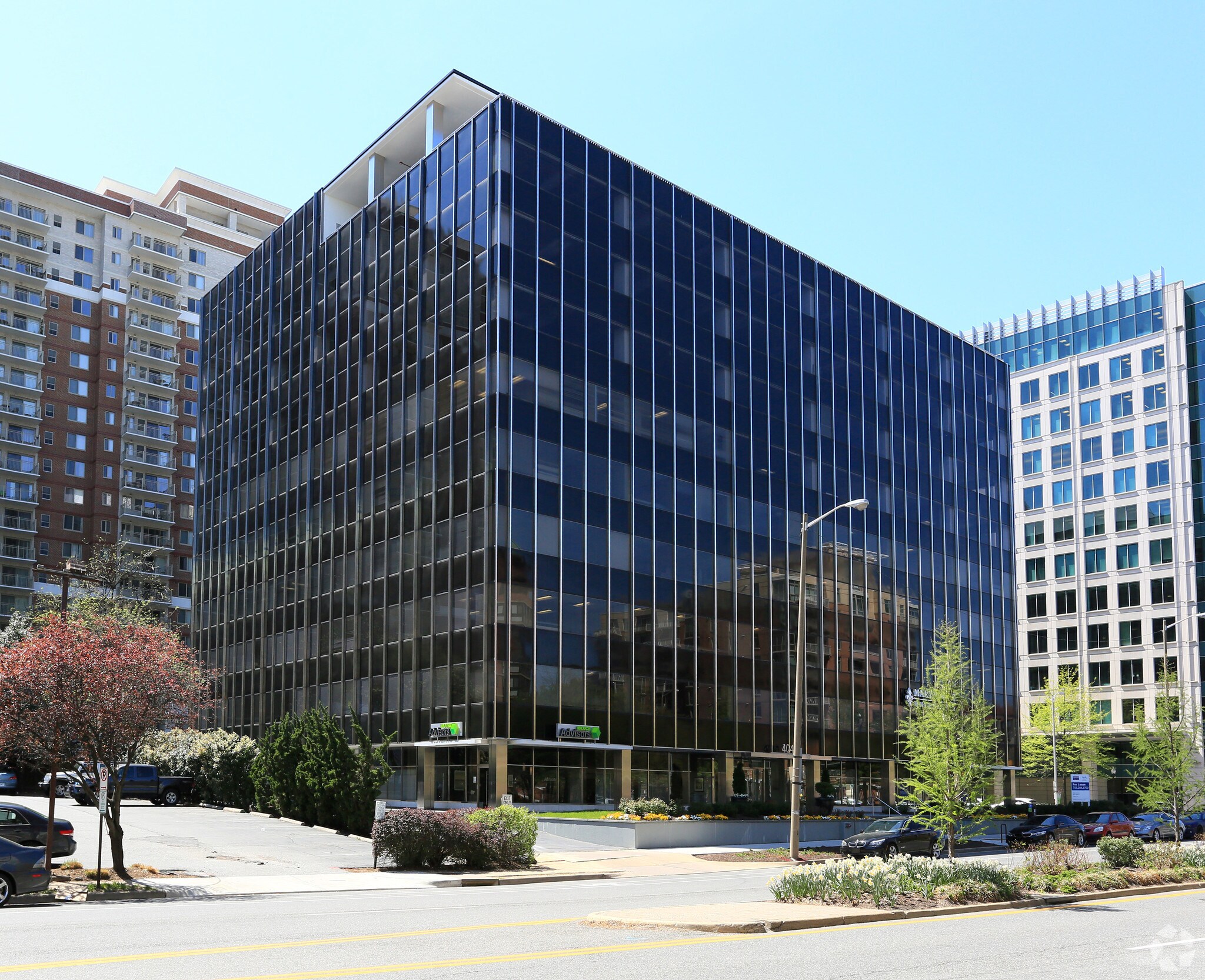 4040 N Fairfax Dr, Arlington, VA à louer Photo du bâtiment- Image 1 de 21