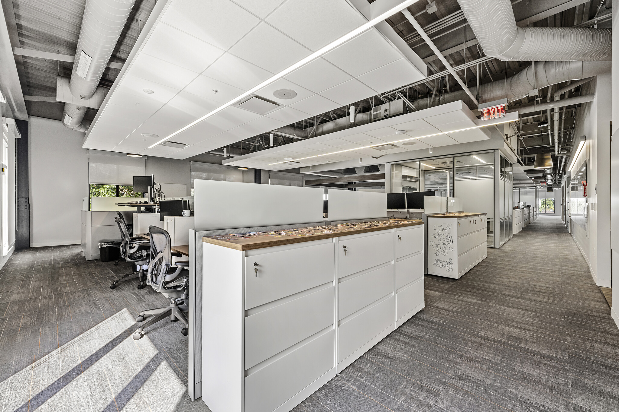 415 S Broad St, Alpharetta, GA for sale Interior Photo- Image 1 of 18