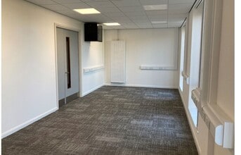 Kirk Rd, Oban for lease Interior Photo- Image 1 of 1