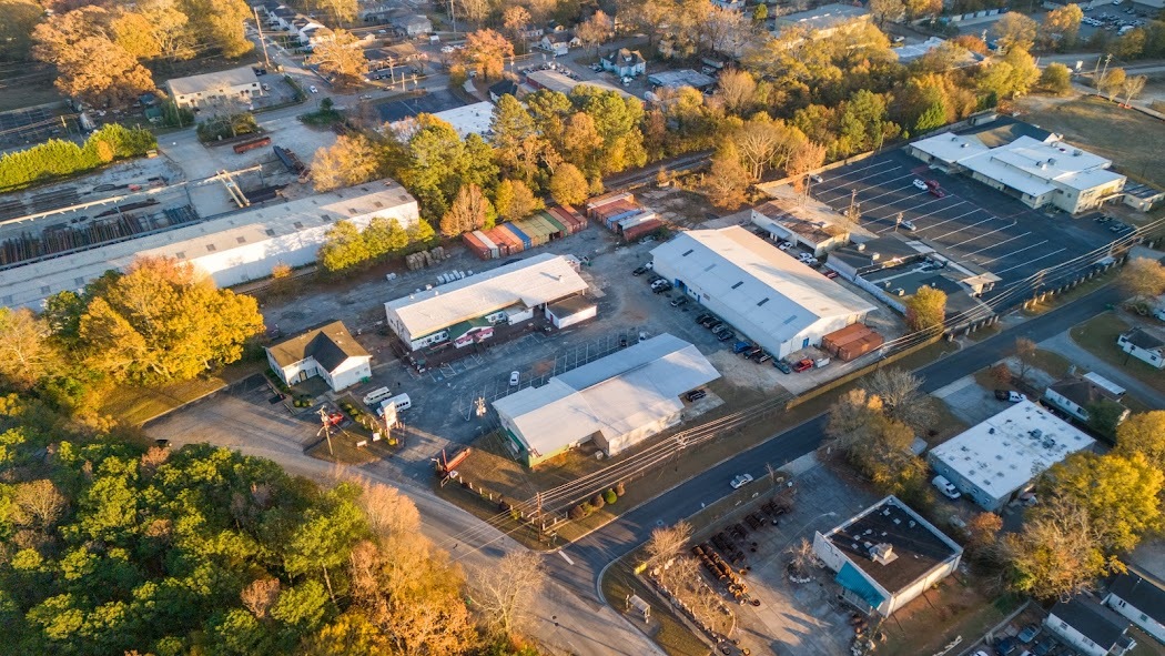 3155 E Ponce de Leon Ave, Scottdale, GA for lease Building Photo- Image 1 of 5