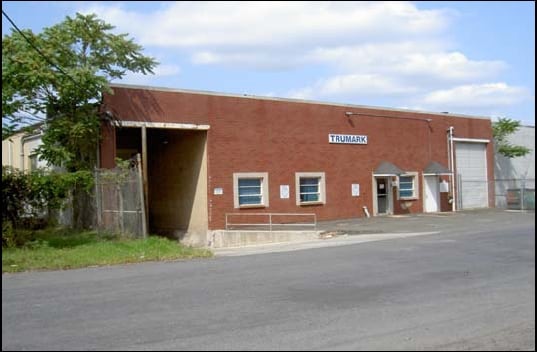 817 Pennsylvania Ave, Linden, NJ for lease - Building Photo - Image 2 of 5