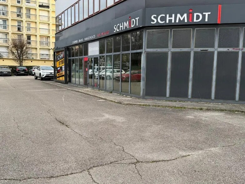 Retail in Chalon-sur-Saône for sale - Building Photo - Image 2 of 3