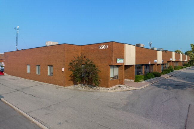 More details for 5500 Tomken Rd, Mississauga, ON - Industrial for Sale