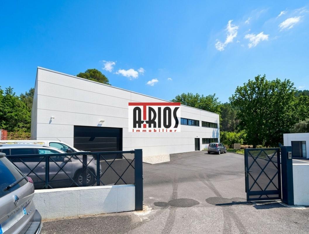 Flex in Hyères for sale Building Photo- Image 1 of 8