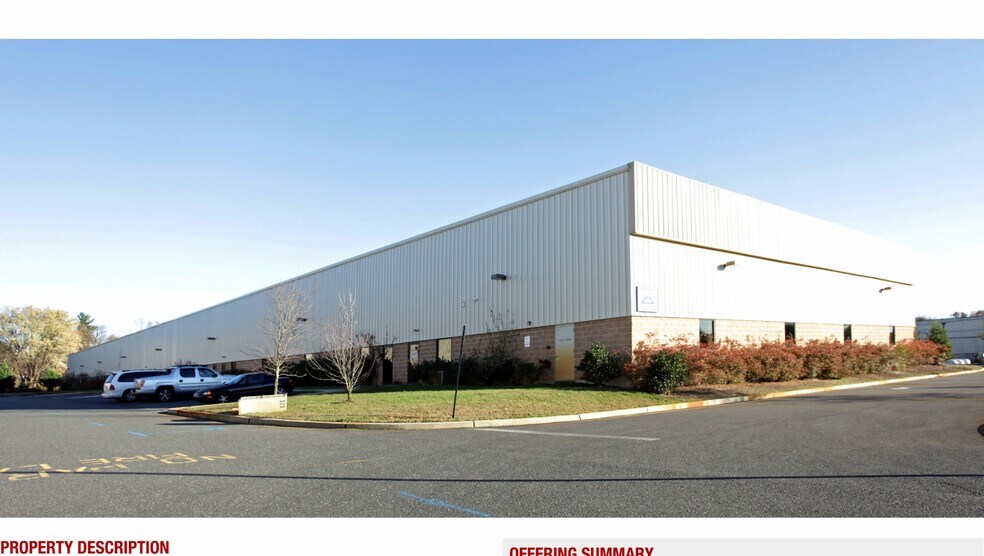 323 Fairfield Rd, Freehold, NJ à louer - Photo du bâtiment - Image 2 de 2
