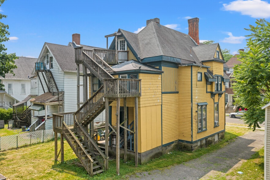 158 Chapin St, Binghamton, NY for sale - Building Photo - Image 3 of 45