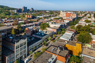 4264-4276 Boul Saint-Laurent, Montréal, QC - Aerial map view