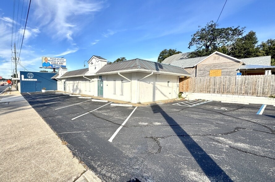 400 W Cervantes St, Pensacola, FL for lease - Building Photo - Image 3 of 48