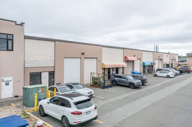 Plus de détails pour 11071 Bridgeport Rd, Richmond, BC - Industriel à louer