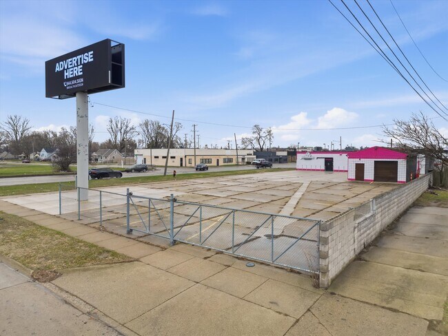 Plus de détails pour 20903 Dequindre Rd, Hazel Park, MI - Industriel à louer