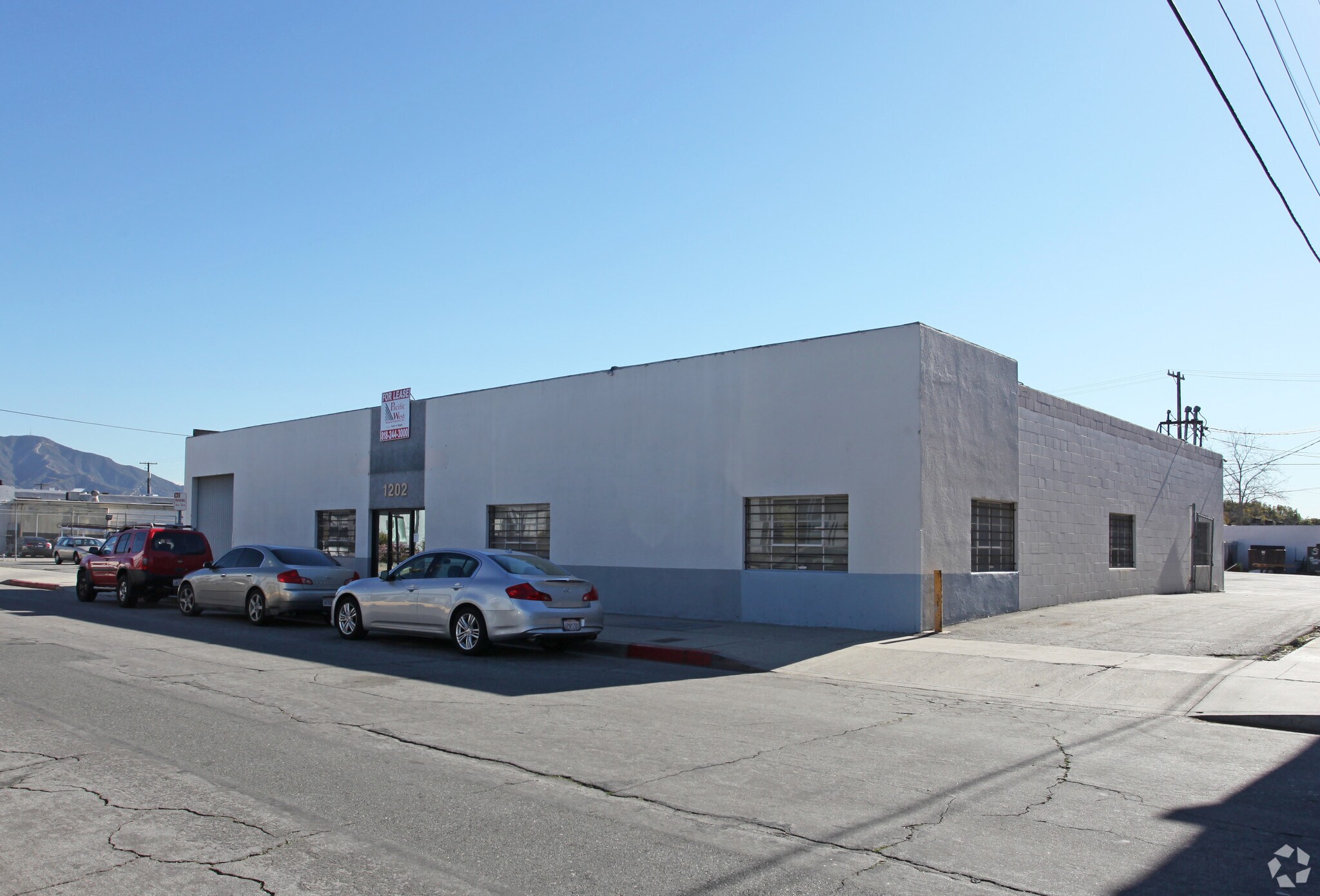 1202 Chestnut St, Burbank, CA for sale Primary Photo- Image 1 of 1