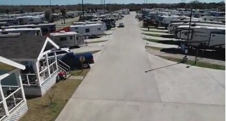 Plus de détails pour 1029 Marina Bay Dr, Kemah, TX - Spécialité à vendre