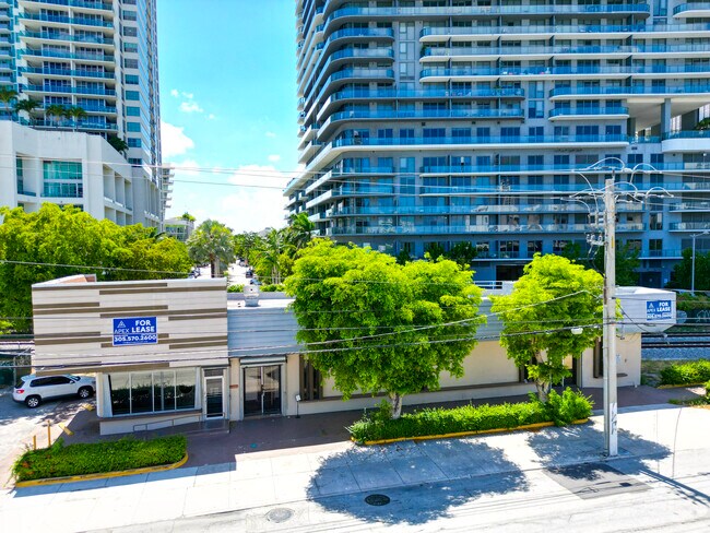 More details for 3400 NE 2nd Ave, Miami, FL - Retail for Sale