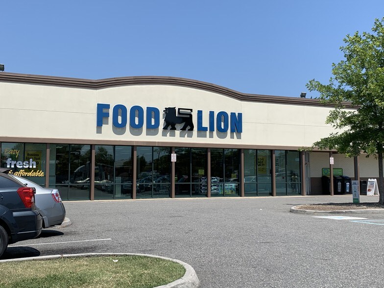 608 E Mercury Blvd, Hampton, VA à louer - Photo du bâtiment - Image 3 de 8