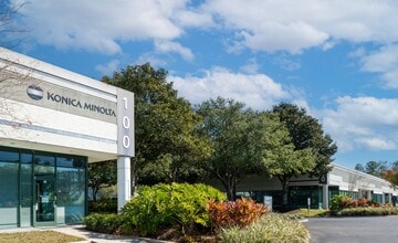 9143 Philips Hwy, Jacksonville, FL for lease Building Photo- Image 2 of 5