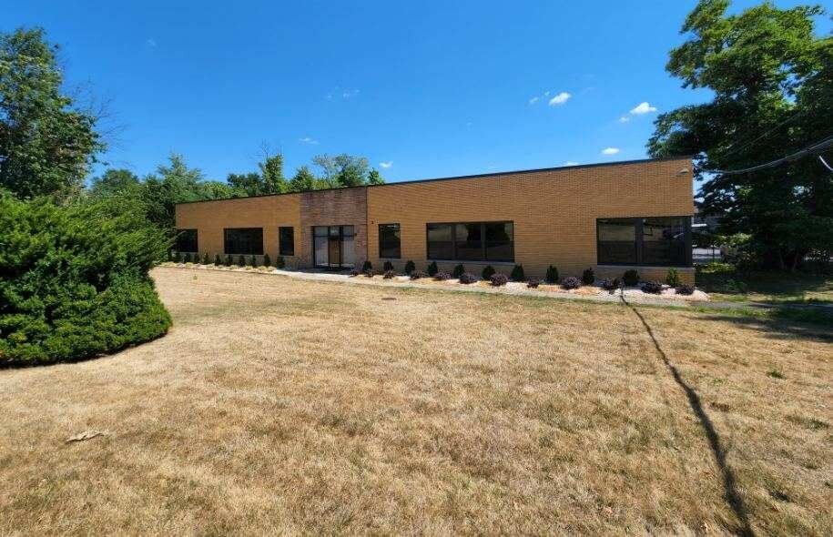1071 Springfield Rd, Union Township, NJ for lease Building Photo- Image 1 of 8