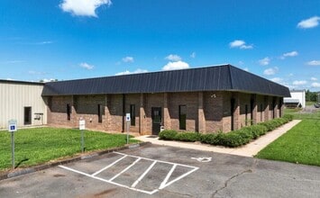 1190 Old Belt Way, Rural Hall, NC à louer Photo intérieure- Image 1 de 2