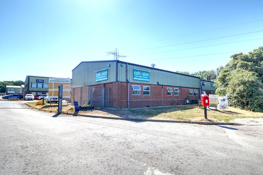 Henfield Business Park, Henfield à louer - Photo du bâtiment - Image 1 de 2