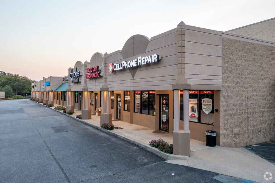 3049 Hwy 150, Birmingham, AL à louer - Photo du bâtiment - Image 1 de 3