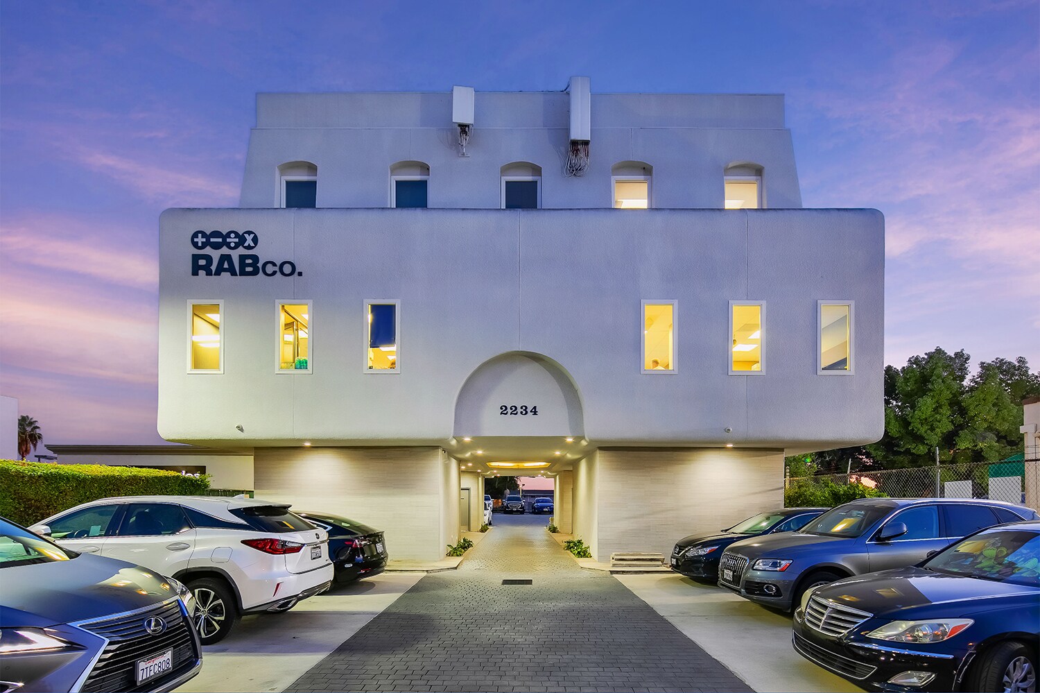 2234 E Colorado Blvd, Pasadena, CA for sale Building Photo- Image 1 of 1