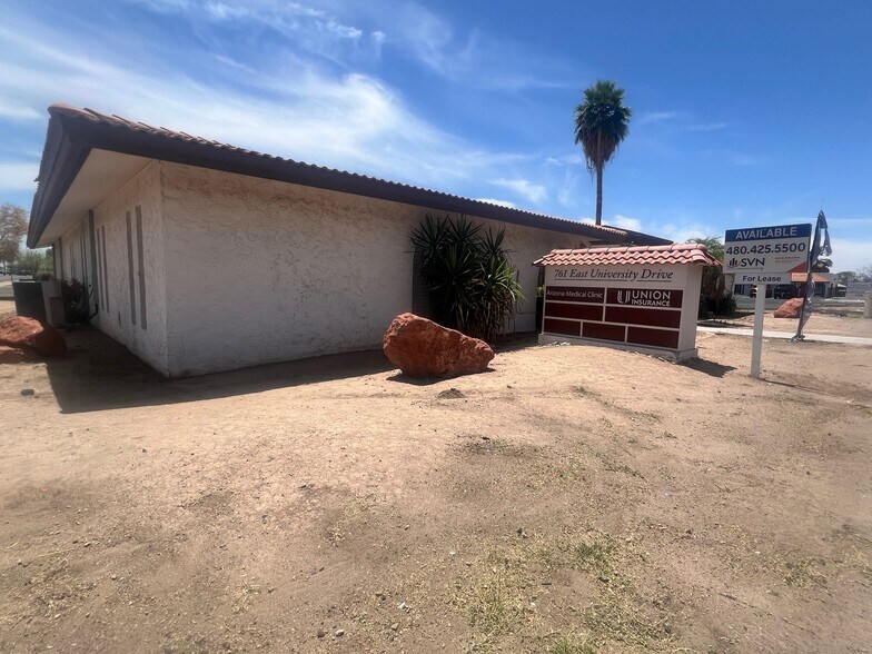 761 E University Dr, Mesa, AZ à louer - Photo du bâtiment - Image 2 de 26