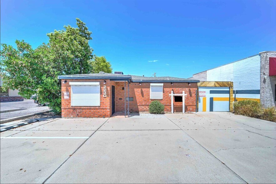 2230 N 24th St, Phoenix, AZ à louer - Photo du bâtiment - Image 2 de 34