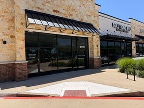 27131 Cinco Ranch Blvd, Katy, TX for lease Interior Photo- Image 2 of 8