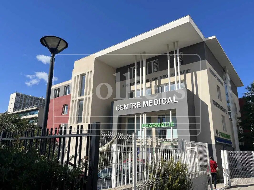 Office in Marseille for sale Building Photo- Image 1 of 4