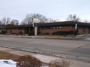 1416 S Commercial St, Neenah, WI for sale Building Photo- Image 2 of 15