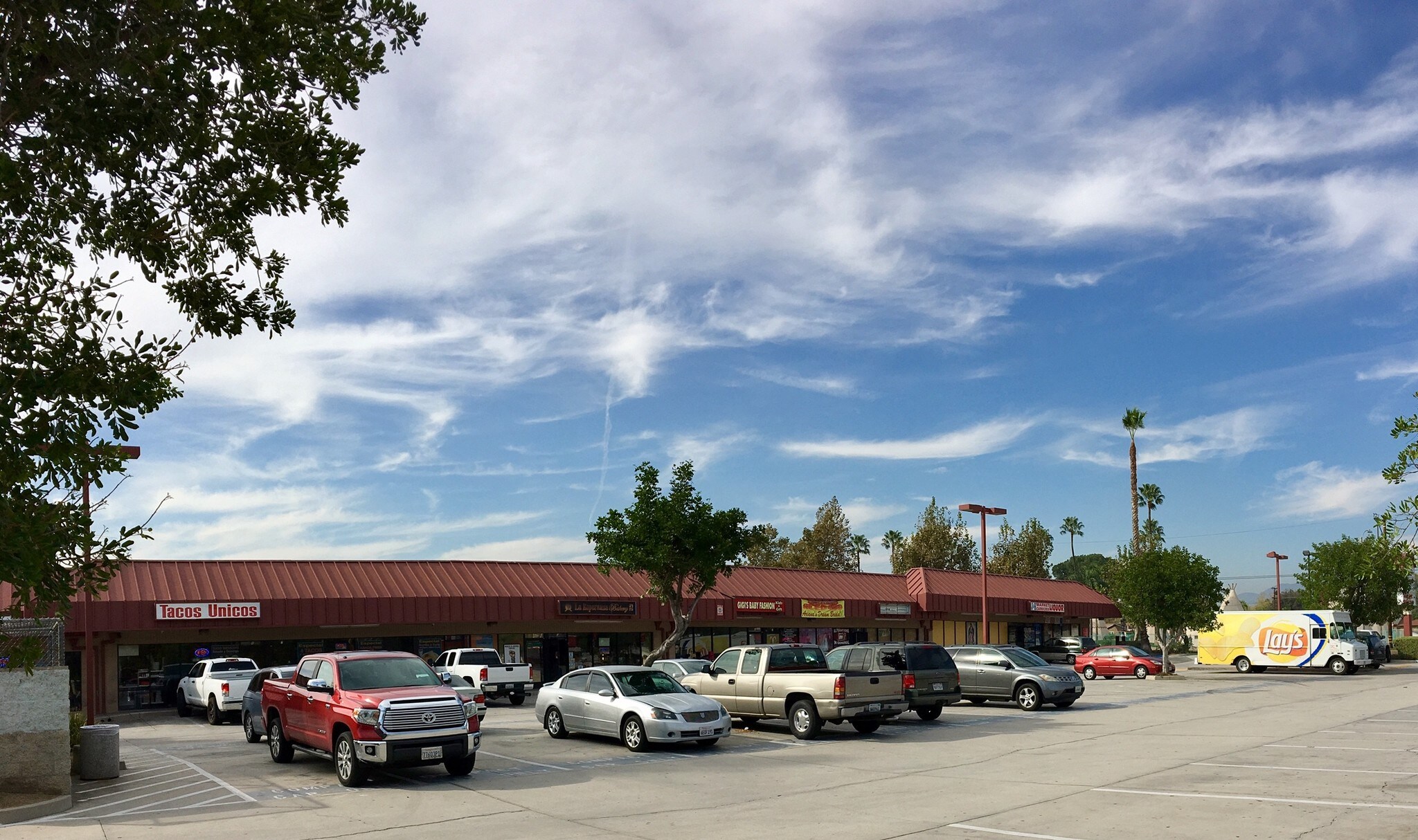 2715 W Foothill Blvd, Rialto, CA for sale Primary Photo- Image 1 of 1