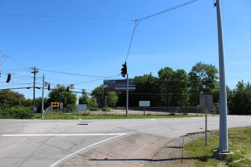 596 Petersburg Rd, Hebron, KY à louer - Photo du bâtiment - Image 2 de 2