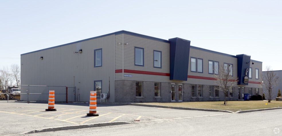 1525-1531 Rue Jean-Lachaîne, Sainte-Catherine, QC for lease - Building Photo - Image 2 of 8
