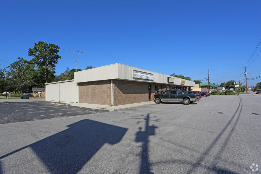 726-734 Broad St, Sumter, SC for lease - Building Photo - Image 2 of 4