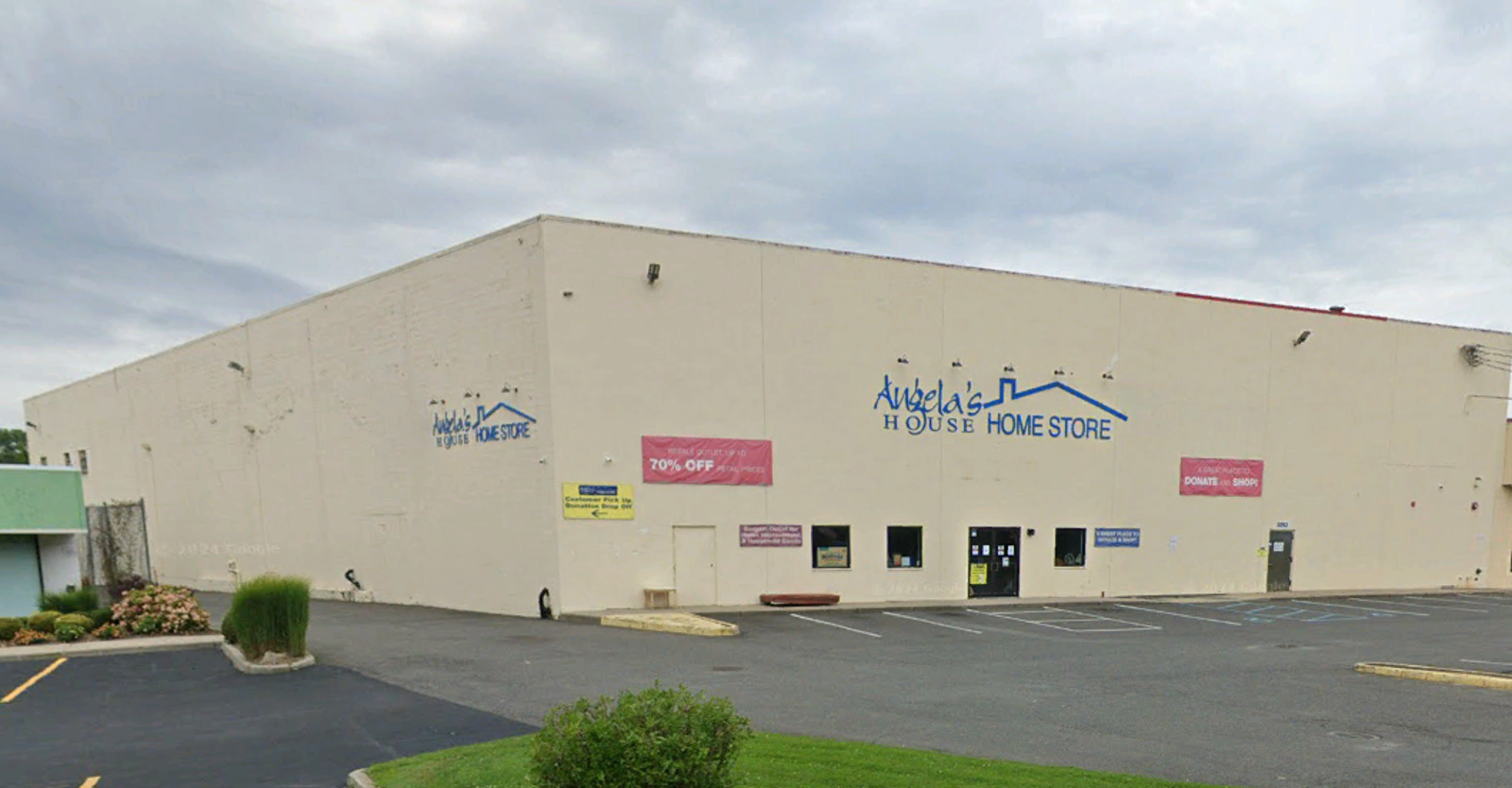 2052 Route 112, Medford, NY for lease Building Photo- Image 1 of 3