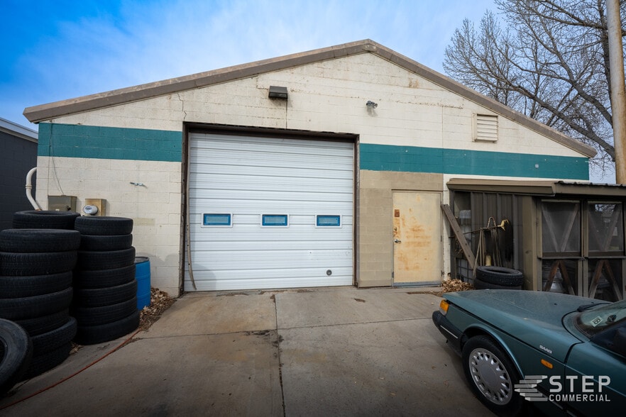 2339 E Mulberry St, Fort Collins, CO à vendre - Photo du bâtiment - Image 2 de 11