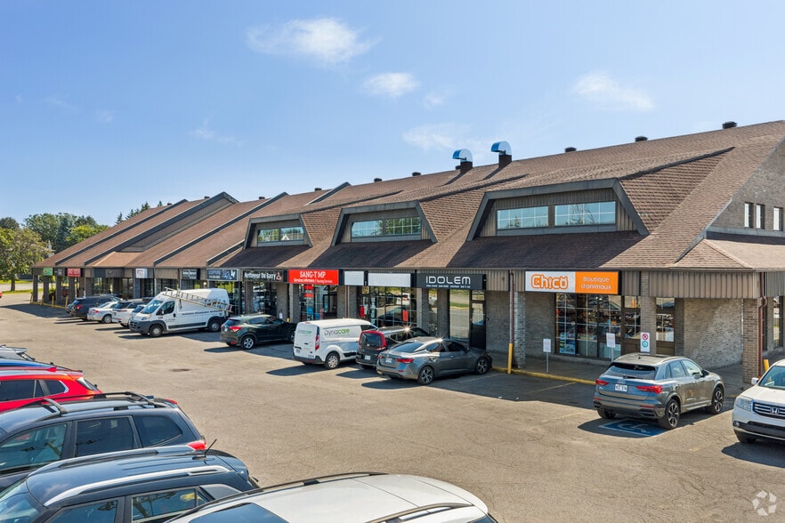 100-120 Rue du Barry, Kirkland, QC for lease - Building Photo - Image 1 of 10