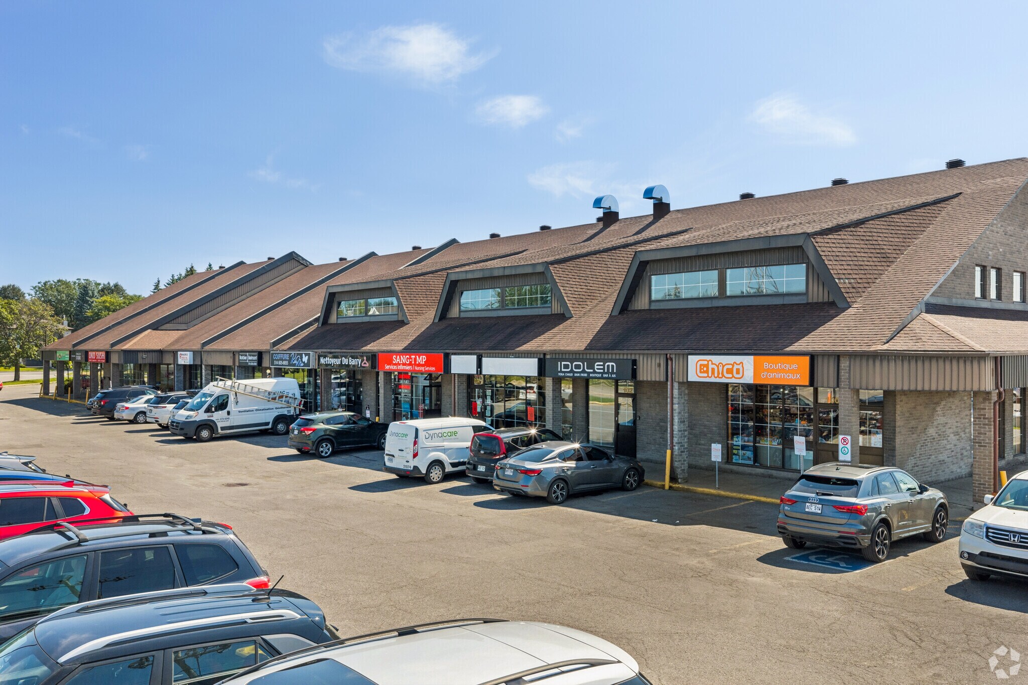 100-120 Rue du Barry, Kirkland, QC à louer Photo du bâtiment- Image 1 de 10