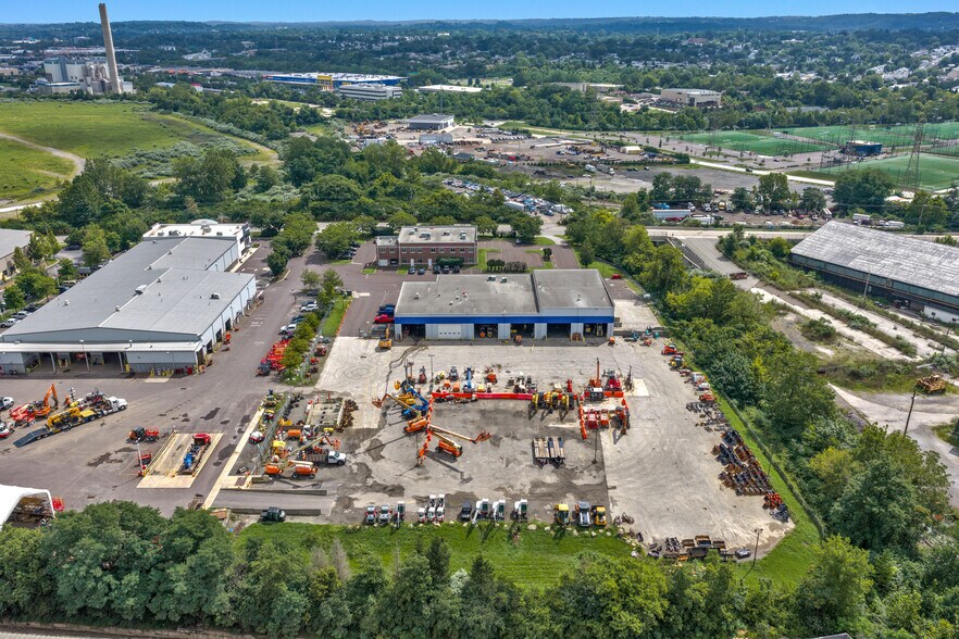 1000 Conshohocken Rd portefeuille de 2 propriétés à vendre sur LoopNet.ca - Photo du bâtiment - Image 3 de 62