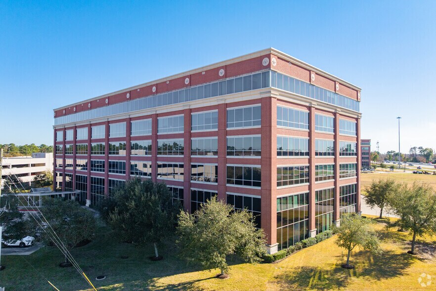 19500 State Highway 249, Houston, TX à vendre - Photo du bâtiment - Image 2 de 7