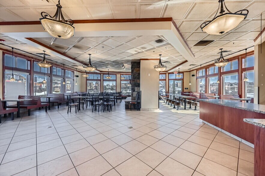 9846 Zenith Meridian Dr, Englewood, CO à vendre - Photo intérieure - Image 3 de 70