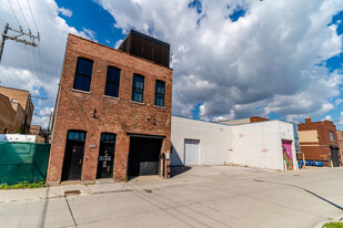 1658 N Ada St, Chicago IL - Loft