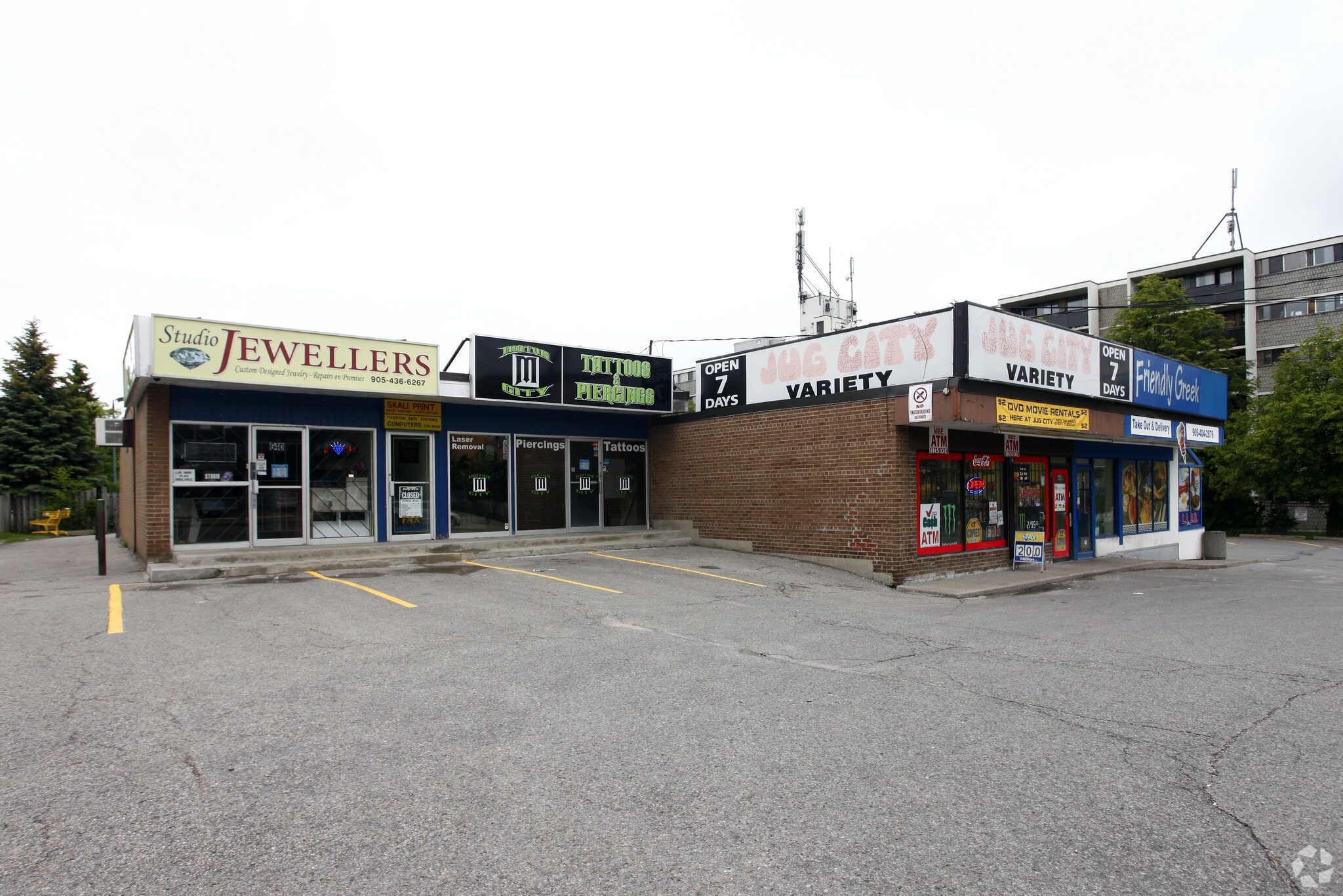 640-650 King St E, Oshawa, ON for lease Primary Photo- Image 1 of 7