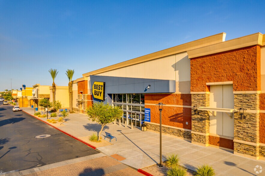 9905-10125 W McDowell Rd, Avondale, AZ à louer - Photo du bâtiment - Image 3 de 7