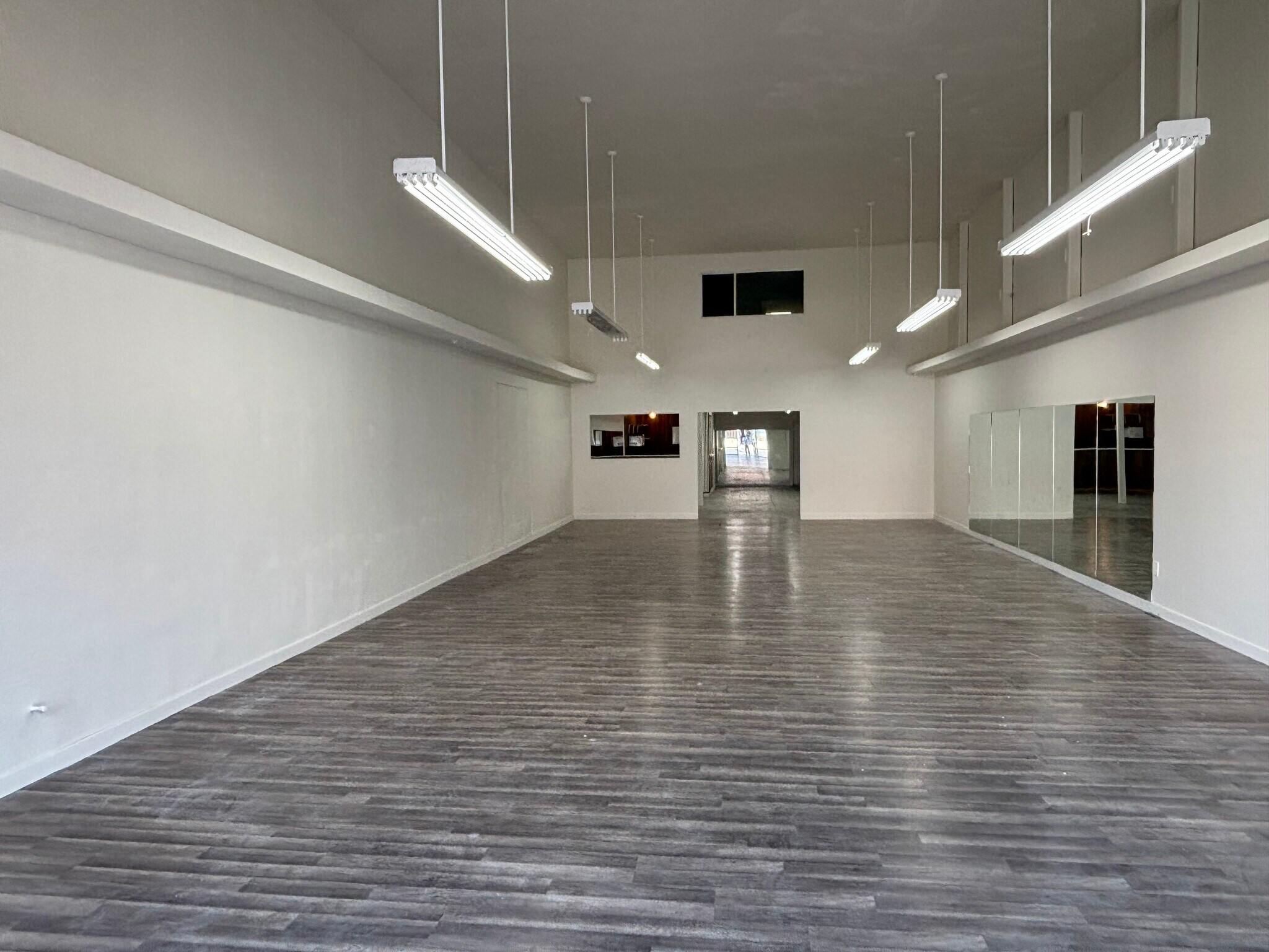 5536-5542 Santa Monica Blvd, Los Angeles, CA à louer Photo principale- Image 1 de 17