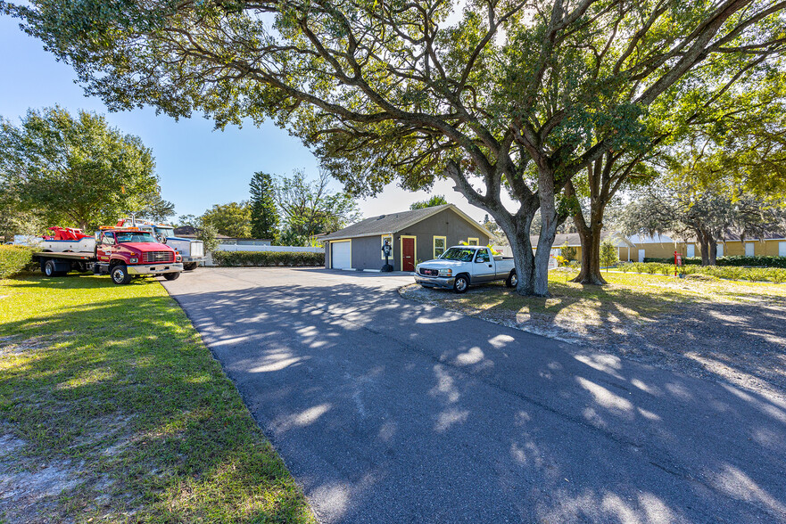 8601 N 40th St, Tampa, FL à vendre - Photo principale - Image 1 de 1