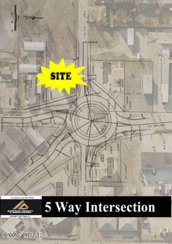 2205 S Garrison Ave, Carthage, MO à vendre - Photo du bâtiment - Image 2 de 9