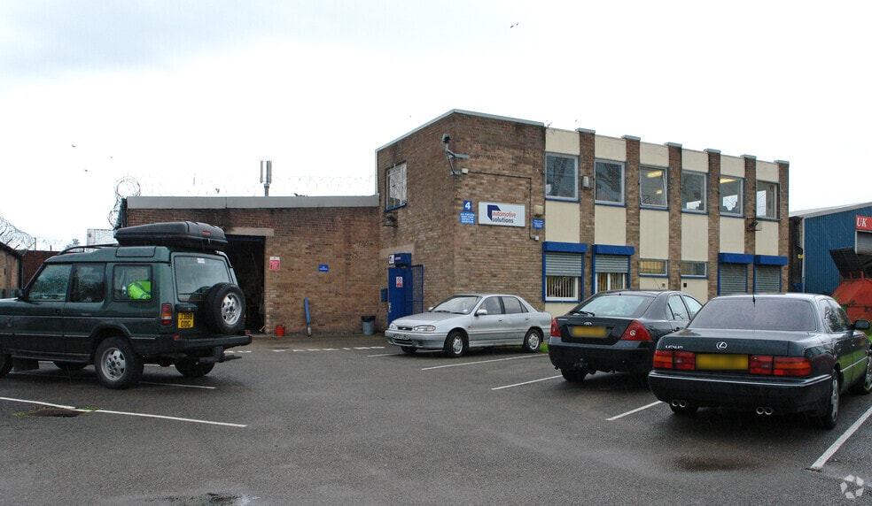 4 Worrall St, Salford for lease - Primary Photo - Image 1 of 2